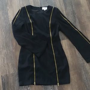 L'atiste black and gold zippered dress
